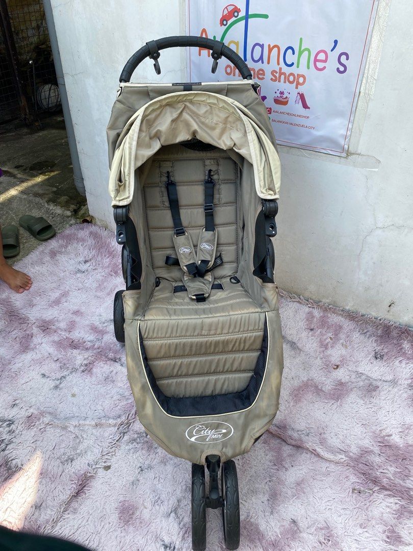 City mini by baby jogger Stroller (Category: Strollers) located in Manila. Submitted by avalanchesonlineshopmainacount (Listing ID 1380024470, Image 1). Description: .