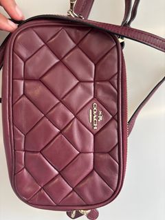 (Category: ) located in . Submitted by thrifted.love_fire (Listing ID 1379960597, Image 1). Description: .