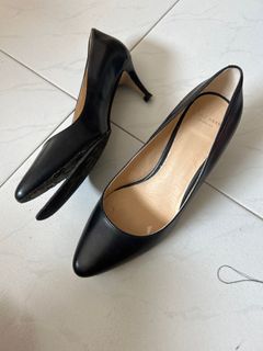 (Category: ) located in . Submitted by margaret.chan.sg (Listing ID 1379924704, Image 1). Description: .
