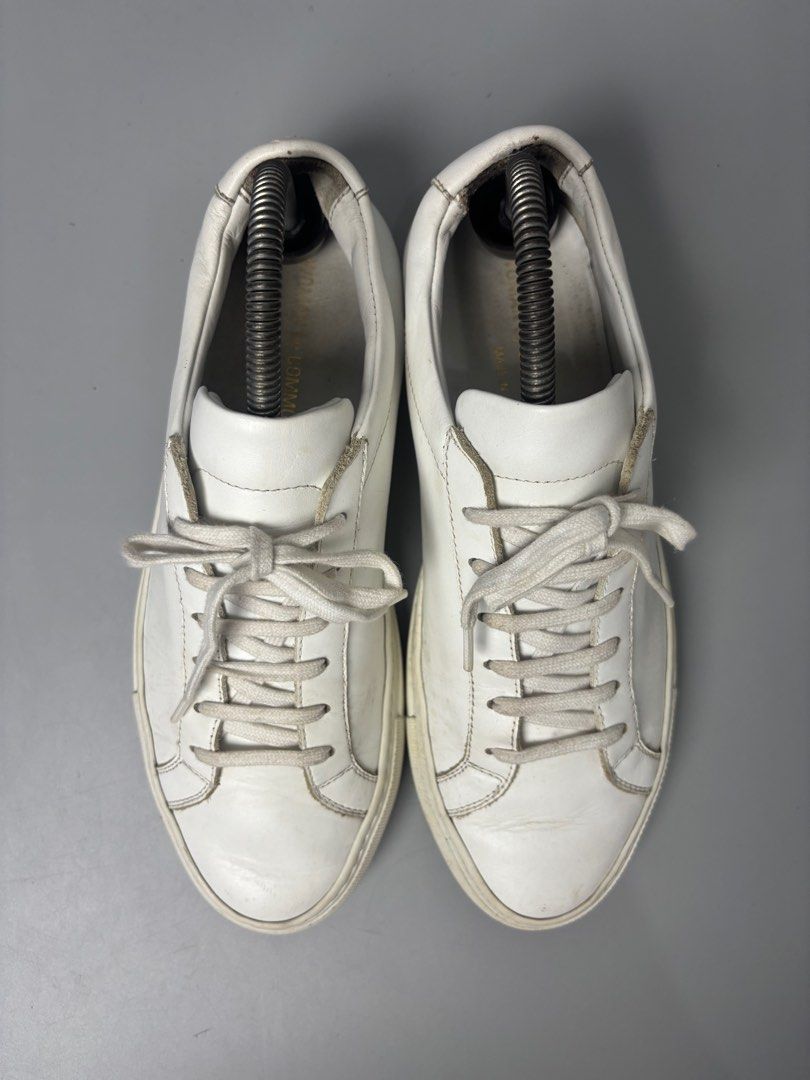 Common Projects Achilles Low (Category: Sneakers) located in Quezon City. Submitted by willsmile (Listing ID 1380038199, Image 3). Description: Common Projects Achilles Low Size: 38 Mens Color: White Used Excellent No Other Inclusion No Box, Pair Only MOP: gcash, bank transfer (bpi) Courier: J&T, lalamove Please view all uploaded photos before purchase you can also ask questions about the item Location: quezon city fairview Message us for more de