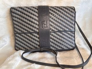 （分類：）位於 。 由 karinamee 提交（商品編號 1380011891，圖片 1）。簡介： 。
