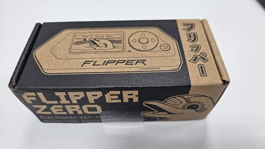 Flipper Zero (Category: Others) located in Puchong. Submitted by kedaitenaga (Listing ID 1379983598, Image 2). Description: For education purpose 💯 Prefer payment method : Carousell buyer protection.