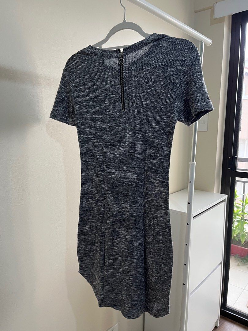 Forever 21 Charcoal Bodycon Dress (Category: Dresses) located in Taguig. Submitted by aziald (Listing ID 1380011583, Image 2). Description: Brand: Forever 21 Size: Small MOP: BPI or GCash MOD: Grab / Lalamove Delivery fee c/o buyer Location: Acacia Estates, Taguig.