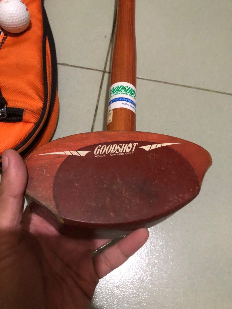 Goodshot Asics ground golf club (Category: Golf) located in Quezon City. Submitted by markgolveo (Listing ID 1379930652, Image 3). Description: Goodshot Asics ground golf club With pair or balls and carry case cover Signs of wears.