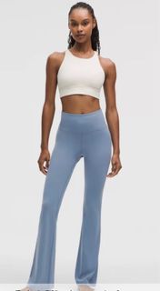 (Category: ) located in . Submitted by clothesjungle (Listing ID 1380006126, Image 1). Description: .