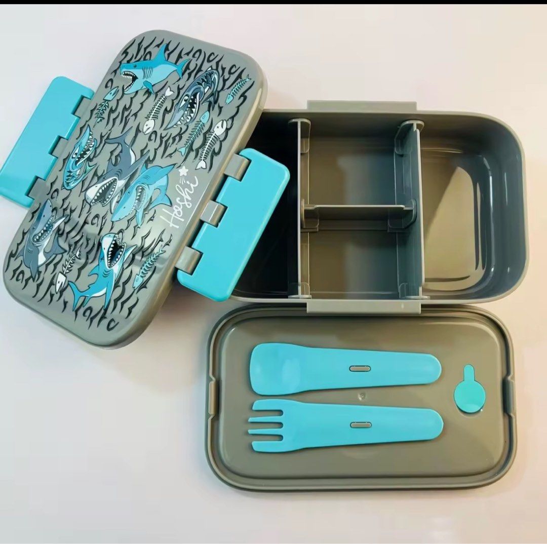 Hoshi Bento Lunchbox (Category: Babies & Kids Fashion) located in Manila. Submitted by rueneec79403 (Listing ID 1379921420, Image 1). Description: Used once Had to change since it wont fit the lunchbox.