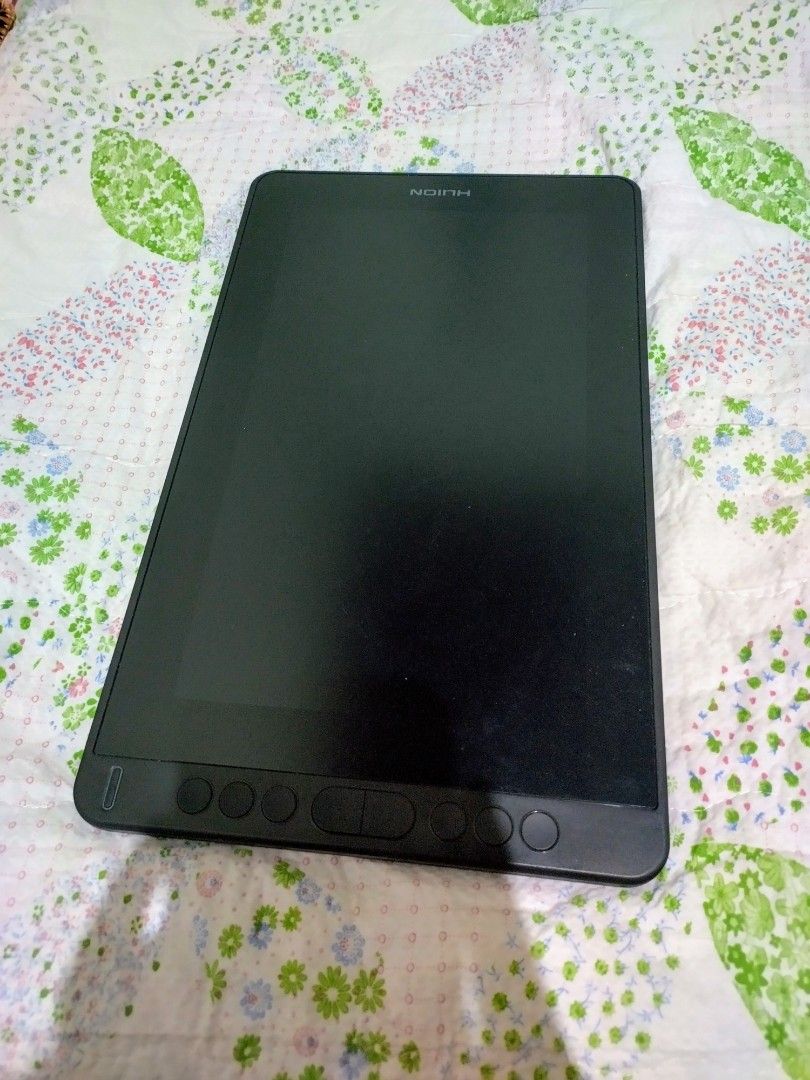 HUION KAMVAS 12 DRAWING TABLET (Category: Others) located in Quezon. Submitted by goldenwolf21 (Listing ID 1380056896, Image 1). Description: HUION KAMVAS 12 drawing tablet for sale good for graphic artists and designer color black 1 x huion kamvas 12 tablet 1 x battery free pen 1 x Penholder with Pen Nibs 1 x 3 in 1 cable, extender 1 x artist glove , clean cloth and guide MOP Gcash/BPI/Landbank buyer shoulder the shipping fee JRS/LBC/JNT/JORO pm