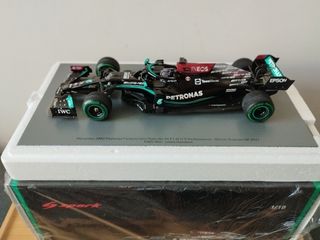 (Category: ) located in . Submitted by f1model-cars-helmets (Listing ID 1380059165, Image 1). Description: .