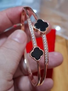 (Category: ) located in . Submitted by dianaleekl (Listing ID 1380032552, Image 1). Description: .