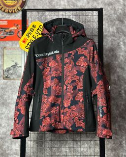 (Kategori: ) berada di . Dikirim oleh stylevtg (ID iklan 1380086410, Gambar 1). Deskripsi: .