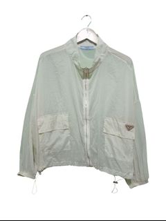 (Kategori: ) berada di . Dikirim oleh gerobak.jaket (ID iklan 1380039216, Gambar 1). Deskripsi: .