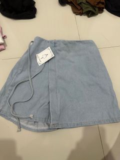 (Kategori: ) berada di . Dikirim oleh michellakaylen (ID iklan 1380031190, Gambar 1). Deskripsi: .