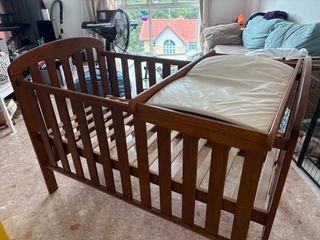 (Category: ) located in . Submitted by clairemlw (Listing ID 1379984961, Image 1). Description: .