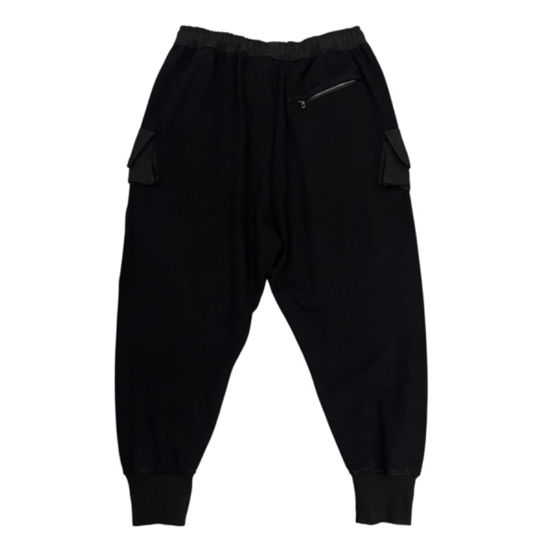 Julius 7 Drawstring Multipocket Pants (Category: Joggers) located in Bacolod City. Submitted by cast.archives (Listing ID 1380067781, Image 2). Description: Julius 7 Drawstring Multipocket Pants Authentic Size: Waist: 28-38” Length: 39” Inseam: 25” Condition: Excellent Flaw: Sign of used only.