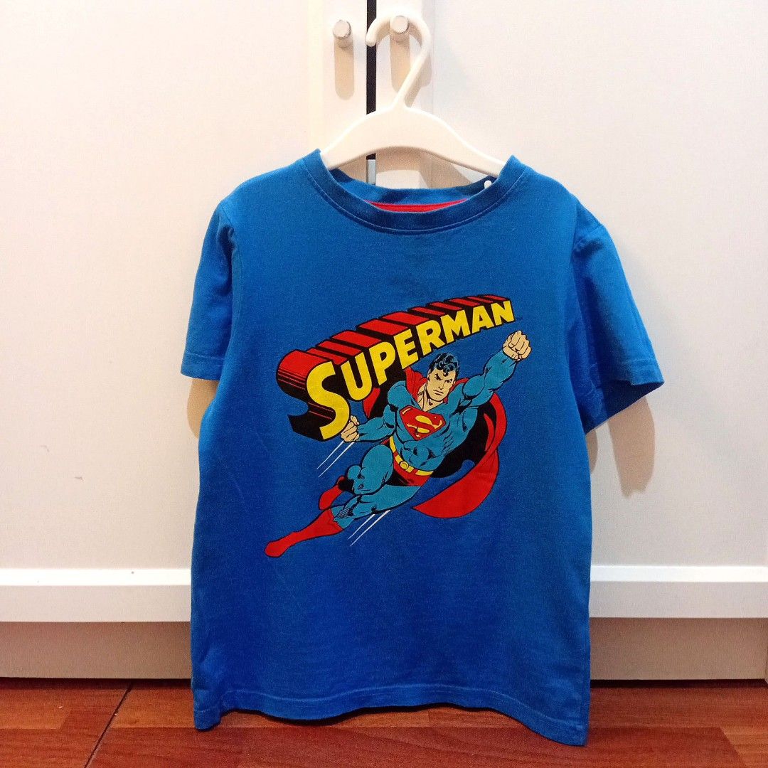 Kaos Anak primark Superhero preloved (Kategori: 4 hingga 7 tahun) berada di Tangerang. Dikirim oleh prelov_mycollec (ID iklan 1380093545, Gambar 1). Deskripsi: Size 5-7y minus pemakaian wajar.
