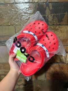 (Category: ) located in . Submitted by ilovepaulgeorge13 (Listing ID 1380066135, Image 1). Description: .
