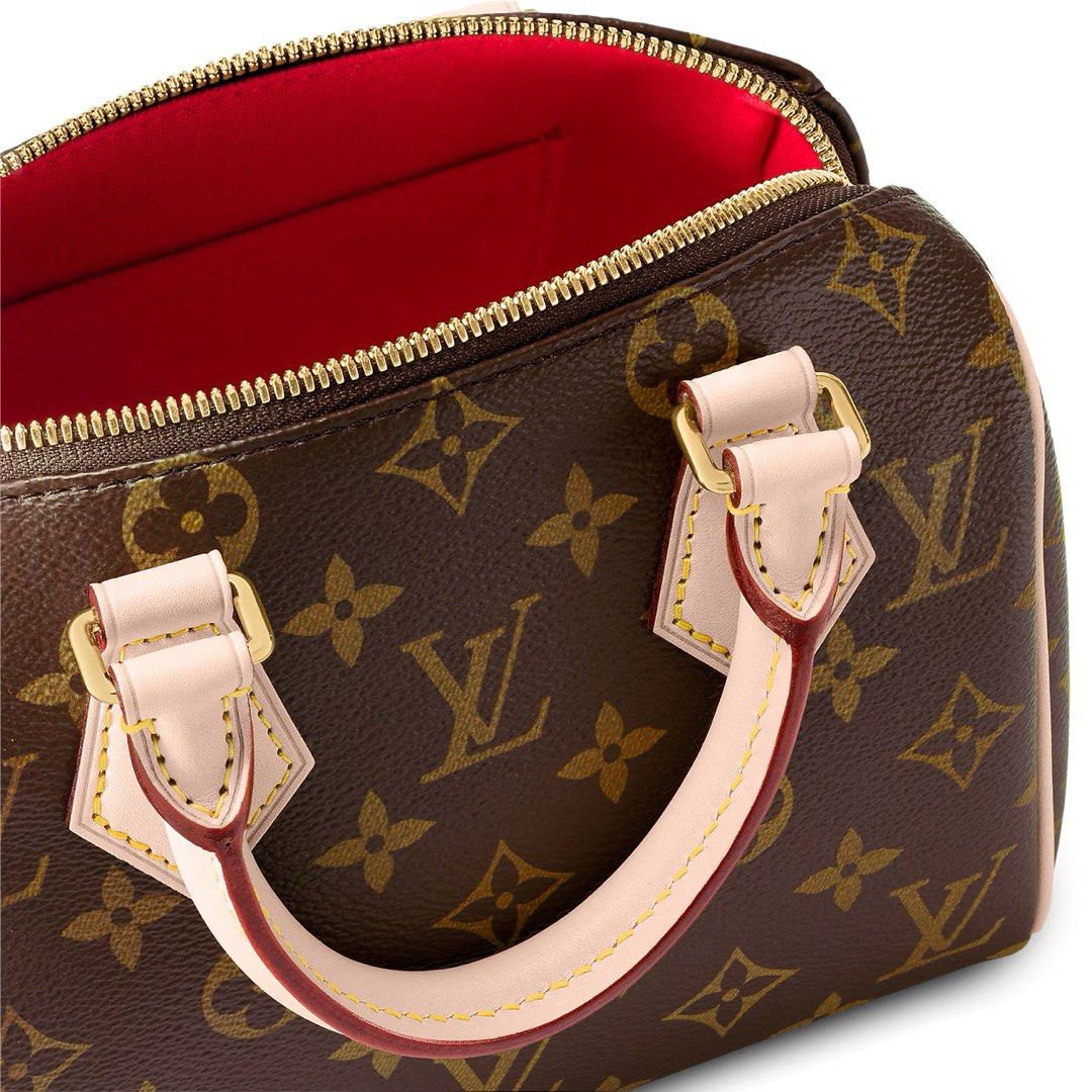 LV Speedy 20 (Category: Bags & Wallets) located in Singapore. Submitted by kexchic (Listing ID 1379966940, Image 3). Description: PM for more images. - Used. - Comes with dustbag and box. - Retail: S$3,150.