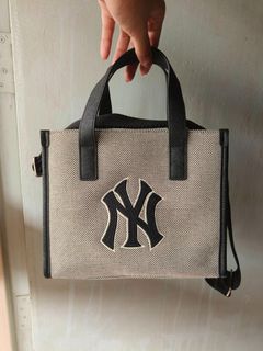 (Category: ) located in . Submitted by gtxy (Listing ID 1380002199, Image 1). Description: .