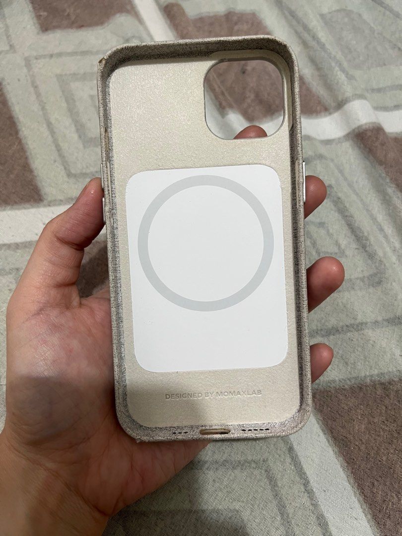 Momax iphone 13 case original (lightly used) (Category: Cases & Sleeves) located in Batangas. Submitted by ramoskathy653 (Listing ID 1380011863, Image 2). Description: No cod and cop payment first thru gcash via lbc sf will be shouldered by the buyer.
