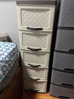 (Category: ) located in . Submitted by gaddiedups (Listing ID 1380062366, Image 1). Description: .