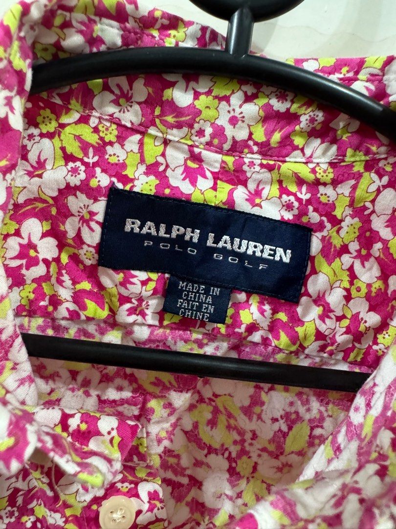 Ralph Lauren Sleeveless Golf Polo (Category: Blouses) located in Pasay City. Submitted by cy12_ (Listing ID 1380058361, Image 1). Description: Ralph Lauren Sleeveless Golf Polo 🌸 - super cute in person! - like brand new! - best for small-medium-sized girlies - super steal price.