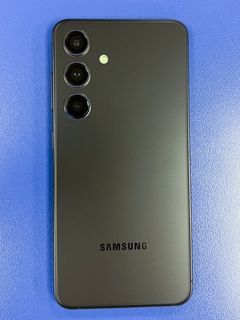 （分類：）位於 。 由 capr1crn 提交（商品編號 1379945581，圖片 1）。簡介： 。