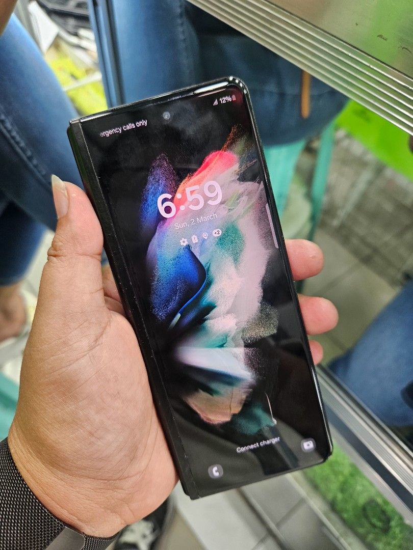 Samsung Galaxy Z Fold3 5G (Category: Samsung) located in Manila. Submitted by lucky.charm.gadgets (Listing ID 1380064240, Image 2). Description: Samsung Galaxy Z Fold3 5G 12/512gb ALL GOODS AT WORKING PEDE PANG PARTS SA SMALL SCREEN NO ISSUE TEST TO SAWA BAGO *Sa main LCD NOT WORKING ,PERO DI NAKAKA APEKTO SA SMOOTH PERFORMANCE ,OBVIOUS NA OBVIOUS YUNG ISSUE BUY AT YOUR OWN RISK BAWAL SA MAARTE AT NAG IINARTE ! PEDE SA NAG TITIPID. MAGBASA KA MUN