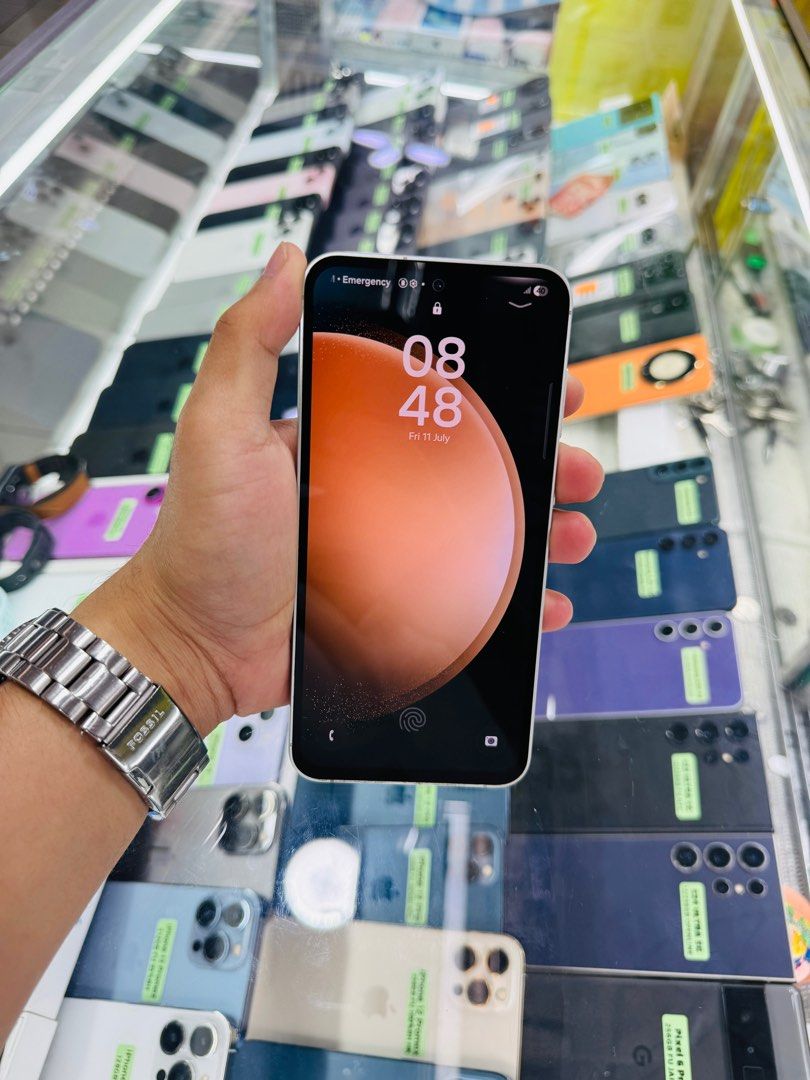 Samsung S23 FE 8/256GB OPENLINE NTC Approved (Category: Samsung) located in San Juan City. Submitted by Khalidmgdla08 (Listing ID 1380073906, Image 3). Description: FOR SALE | TRADE/SWAP Price: 16,000 On hand: S23 FE✔️ 8/256GB ✔️ OPENLINE ✔️ NTC APPROVED ✔️ 100% Original ✔️ 99% Makinis ✔️ 99% Smooth ✔️ NOT REFURB ✔️ NO HIDDEN ISSUES ✔️ NEVER BEEN REPAIRED ✔️ TEST TO SAWA✔️ FREE 3-UTOOLS ✔️ ANY MODEL OF IPHONE AND SAMSUNG ARE AVAILABLE! ✨ We accep