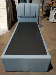 (Category: ) located in . Submitted by secondchancefurniture87836605 (Listing ID 1380010476, Image 1). Description: .