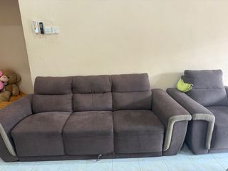 (Category: ) located in . Submitted by ashkish81 (Listing ID 1379967941, Image 1). Description: .