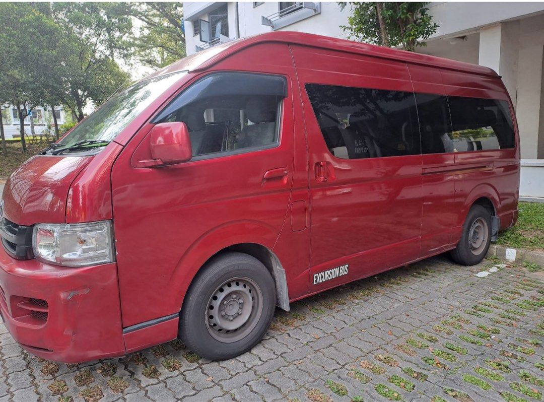 Toyota Hiace 3.0 Manual Manual (Category: Used Commercial Vehicles for Sale) located in Singapore. Submitted by taiyong87 (Listing ID 1379962620, Image 2). Description: .