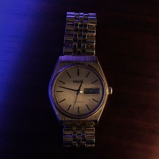 (Category: ) located in . Submitted by happymew_upsai (Listing ID 1379448976, Image 1). Description: .