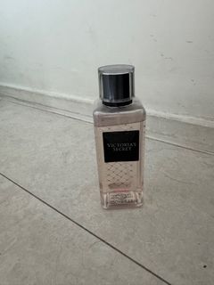 （分類：）位於 。 由 ytt388 提交（商品編號 1379916448，圖片 1）。簡介： 。