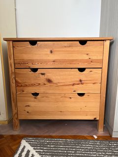 (Category: ) located in . Submitted by declut (Listing ID 1379968282, Image 1). Description: .