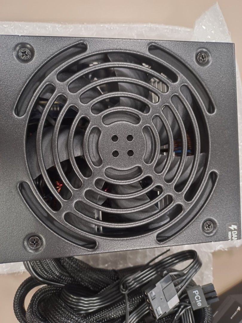 WTS Corsair CX750 80+ Bronze ATX Power Supply.63220268874243114