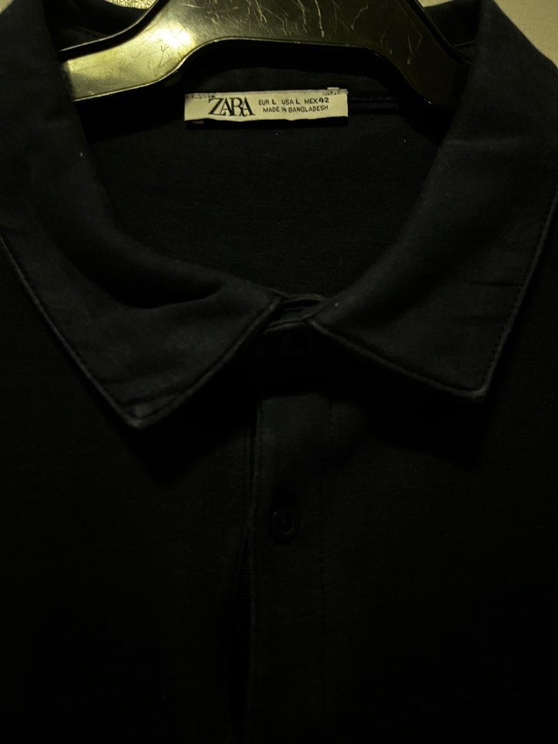 Zara Navy Blue Polo Shirt (Category: Tshirts & Polo Shirts ) located in Taguig. Submitted by andre2005 (Listing ID 1379989093, Image 3). Description: Dimensions: Chest: 21 inches Length: 25 inches Sleeves: 8.5 inches.