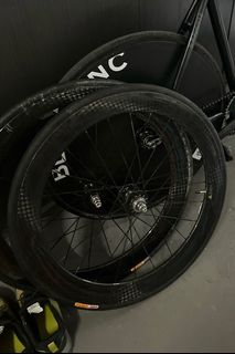 (Category: ) located in . Submitted by smellybikes (Listing ID 1380224097, Image 1). Description: .