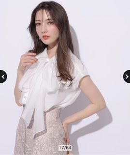 由 arpegeoutlet (刊登 ID 1380155005，圖片 1) 提交，位於 的 (類別：)，說明：。