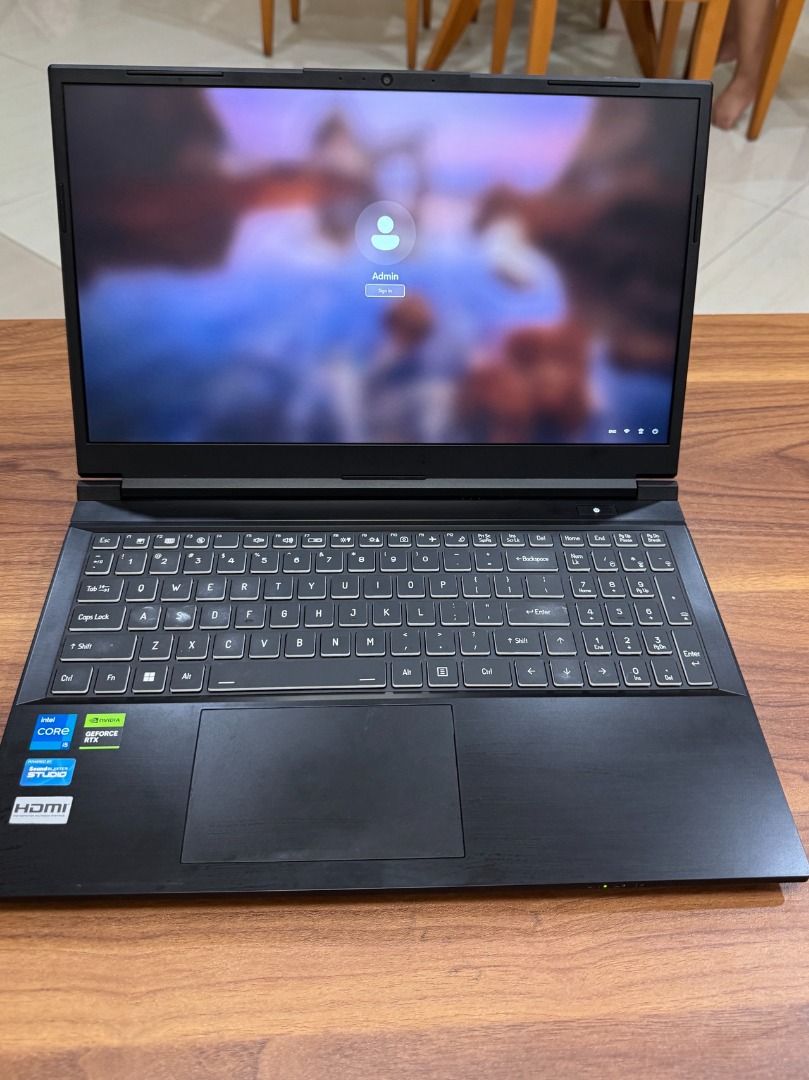Aftershock Forge 15X, intel i5 13500H, Nvidia 4050 RTX, 32 GB RAM63221277368835113