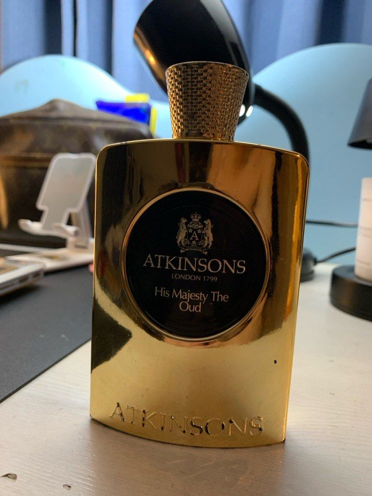Atkinsons His Majesty the Oud (Category: Fragrance & Deodorants) located in Taguig. Submitted by ducidni (Listing ID 1380220061, Image 1). Description: Atkinsons His Majesty the Oud Tester 100 ml bottle only, old batch very potent juice. Some scratches on the chrome bottle Juice level can be seen if you look closely in the second photo. 3/4 or more estimate This retails for 14.1K in Rustans.