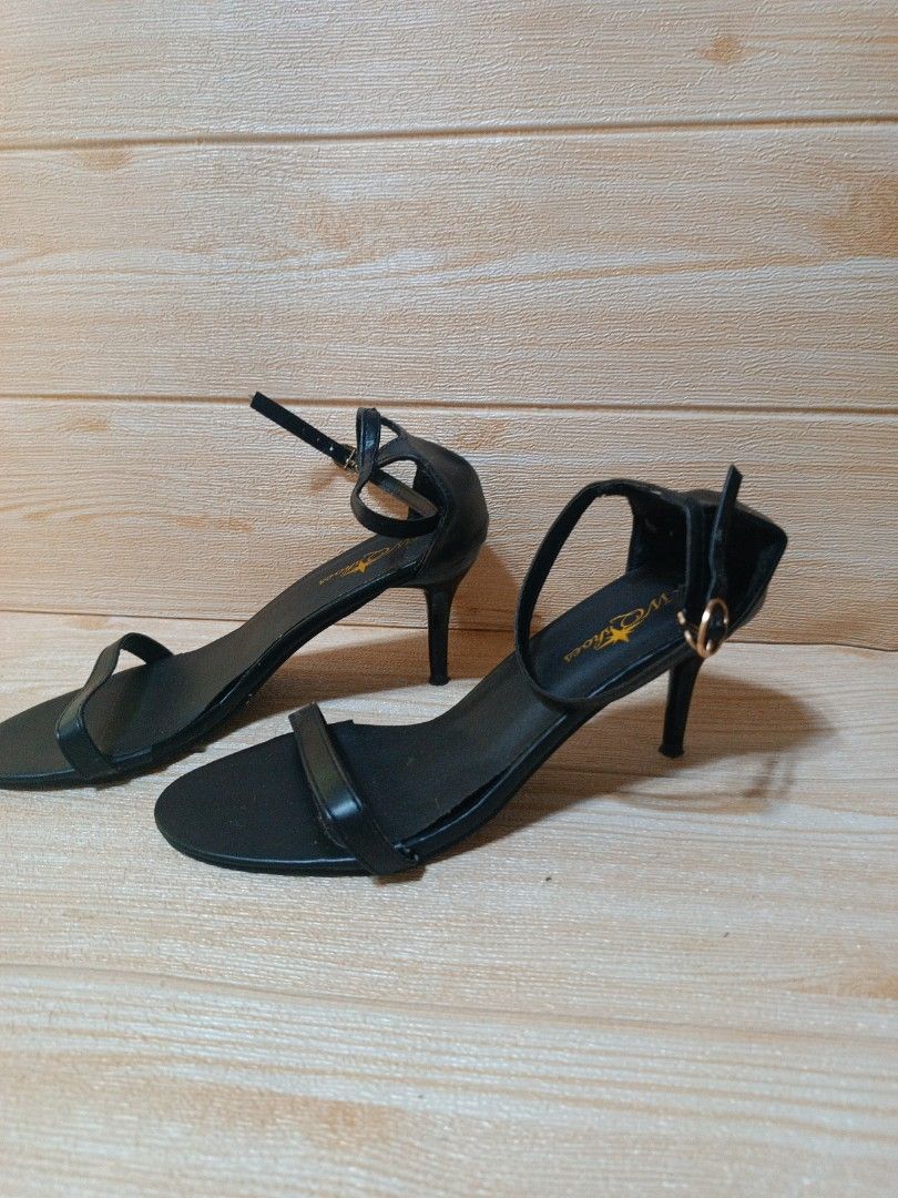 Black sandals 2 inch (Category: Heels) located in Rizal. Submitted by decluttertoreuse (Listing ID 1380142335, Image 3). Description: Black sandals, once lang nagamit for an event color Black size 7 rfs: naka stock nlng, decluttering.
