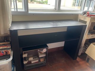 (Category: ) located in . Submitted by anaisshopper (Listing ID 1380167834, Image 1). Description: .