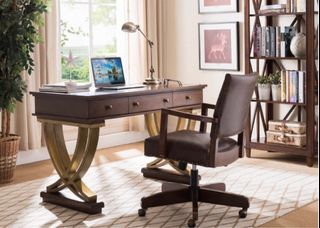 (Category: ) located in . Submitted by dainteliving (Listing ID 1380183797, Image 1). Description: .