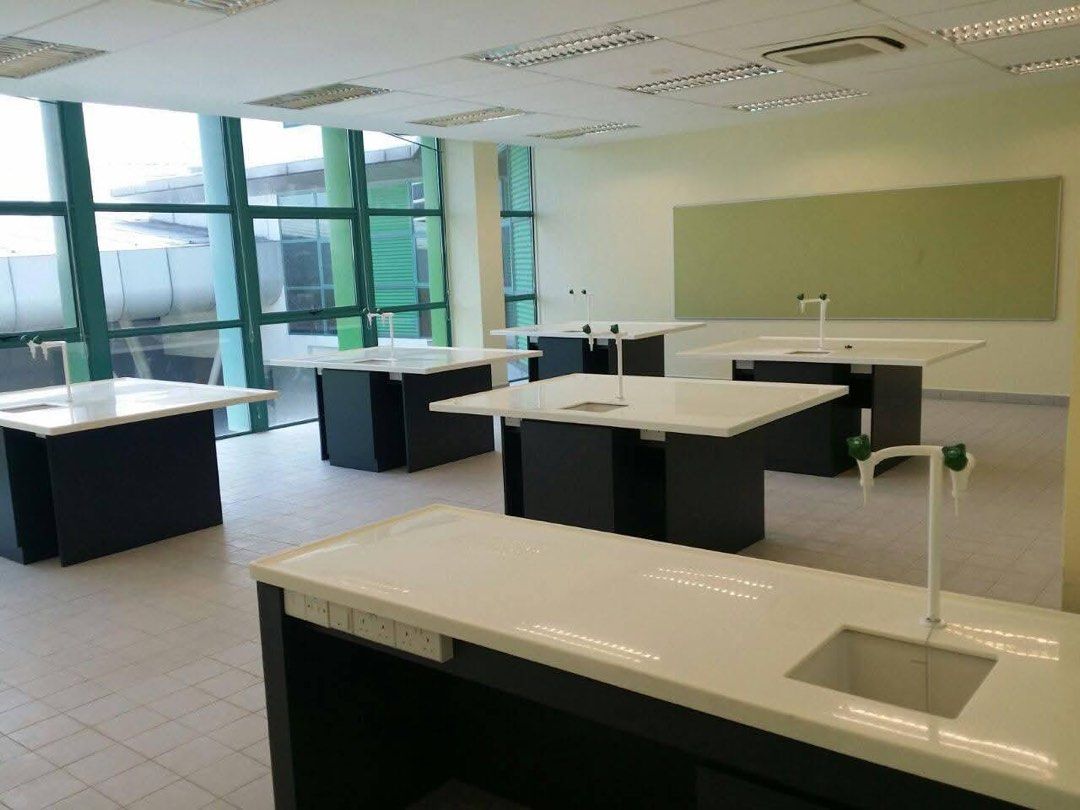 Cabinet65075287730306115