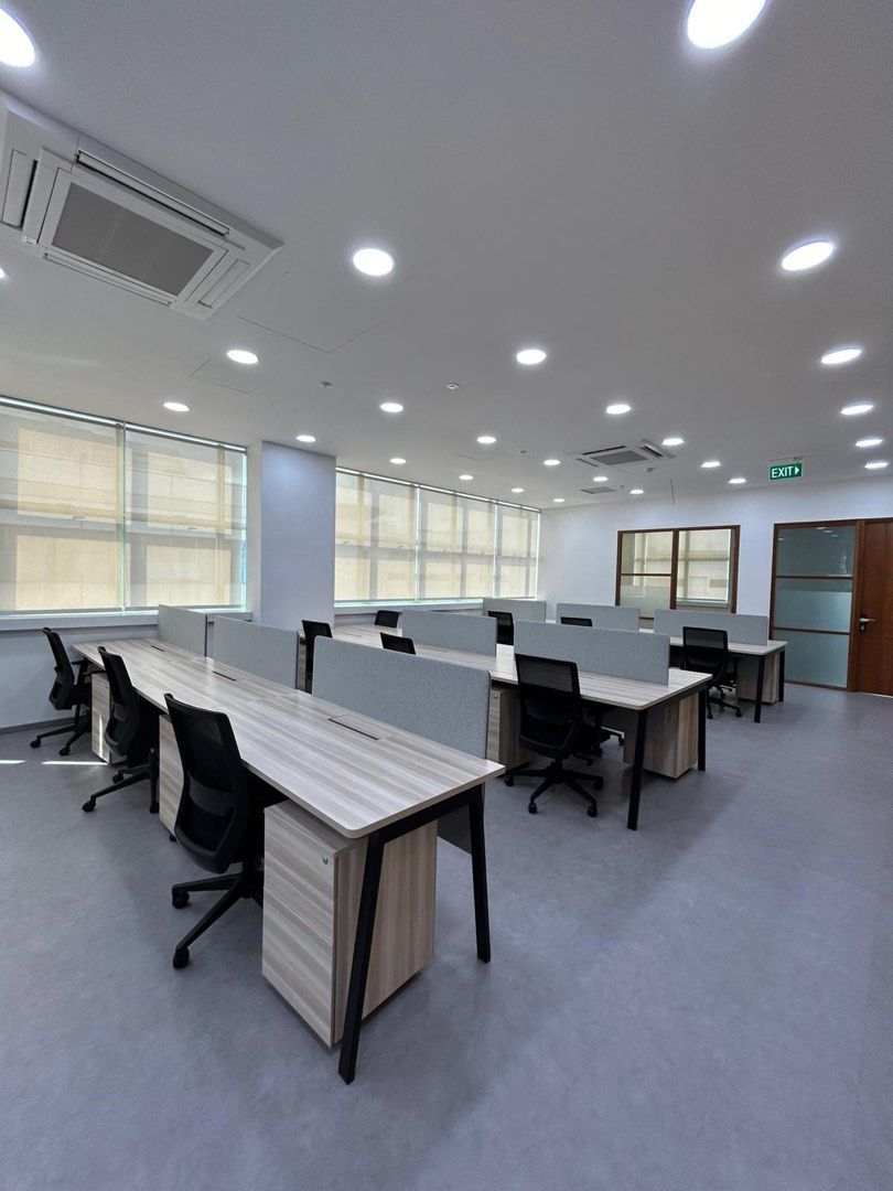 Cabinet65075287730306116