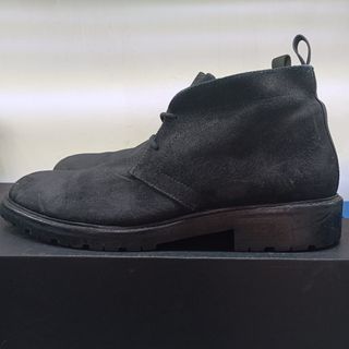 (Kategori: ) berada di . Dikirim oleh robinsneakers (ID iklan 1380184517, Gambar 1). Deskripsi: .