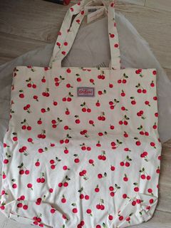 （分類：）位於 。 由 mandywong035340 提交（商品編號 1380164573，圖片 1）。簡介： 。