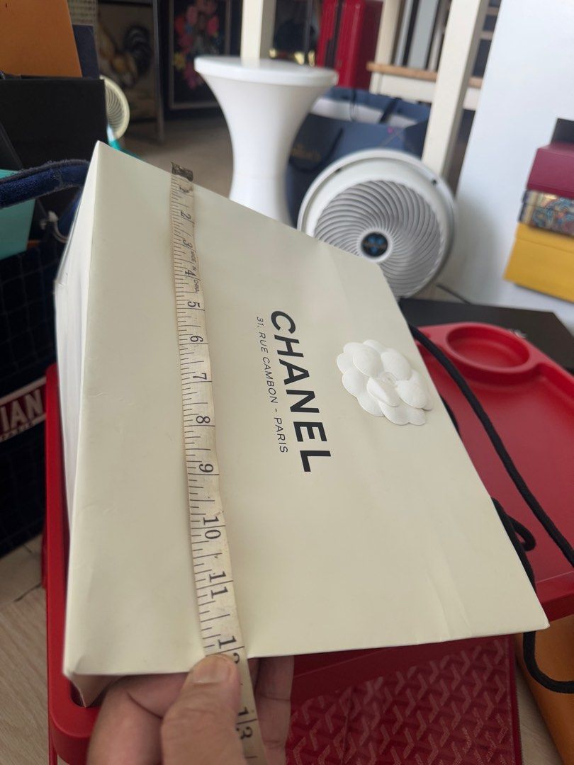Chanel paperbag (Category: Tote Bags) located in Quezon City. Submitted by raphael1986 (Listing ID 1380137257, Image 2). Description: Money back if proven fake ( shipping shouldered by the buyer I’m from qc) .
