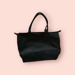 (Kategori: ) berada di . Dikirim oleh cfc.store (ID iklan 1380108653, Gambar 1). Deskripsi: .