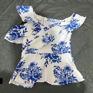 (Kategori: ) berada di . Dikirim oleh prelovedstuff8.id (ID iklan 1380205447, Gambar 1). Deskripsi: .
